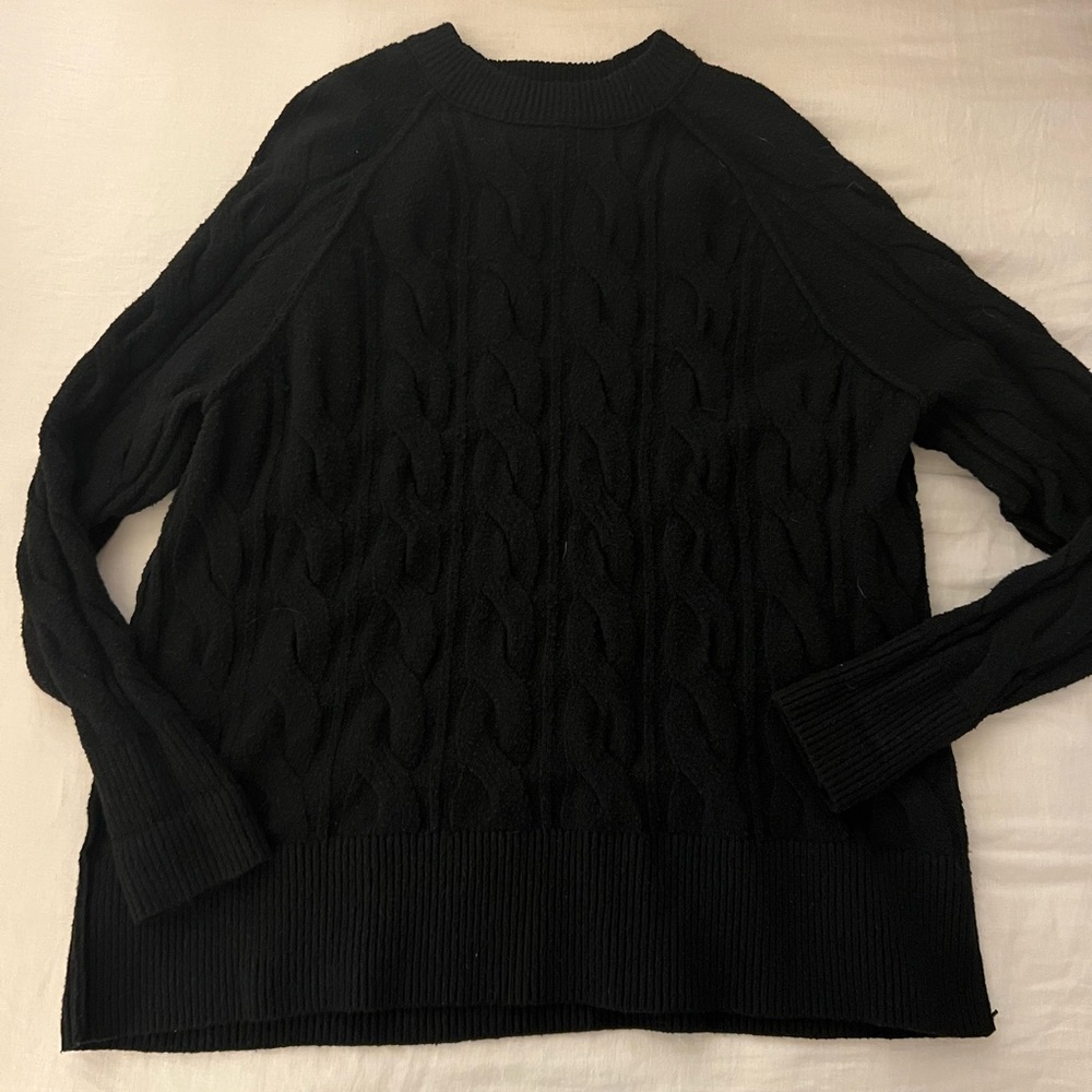 Aerie Oversized Black Cable Knit Sweater